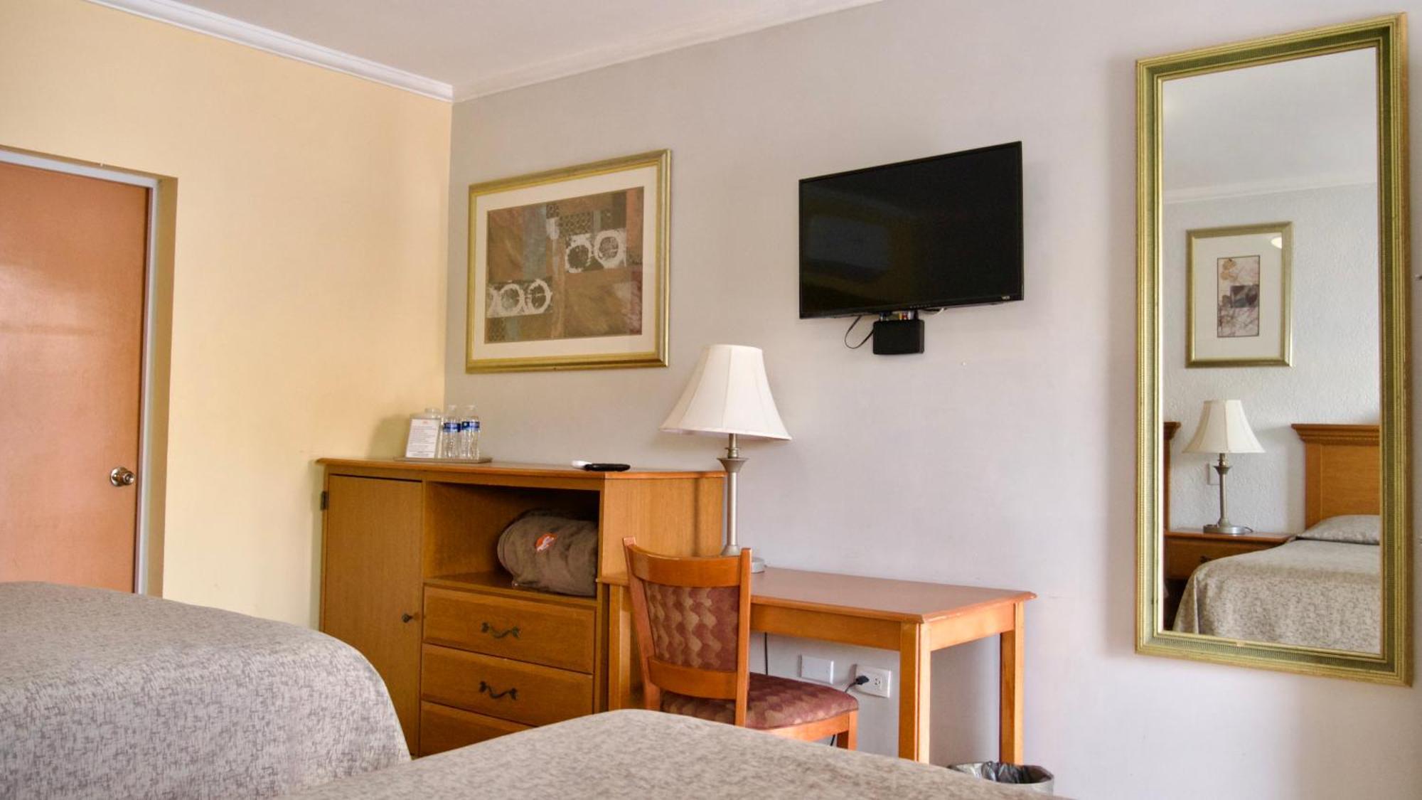 Hotel Posada Del Desierto Heroica Caborca Habitación foto